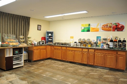 Quality Inn Paradise Creek image 1