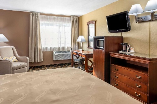 Quality Inn Paradise Creek image 21